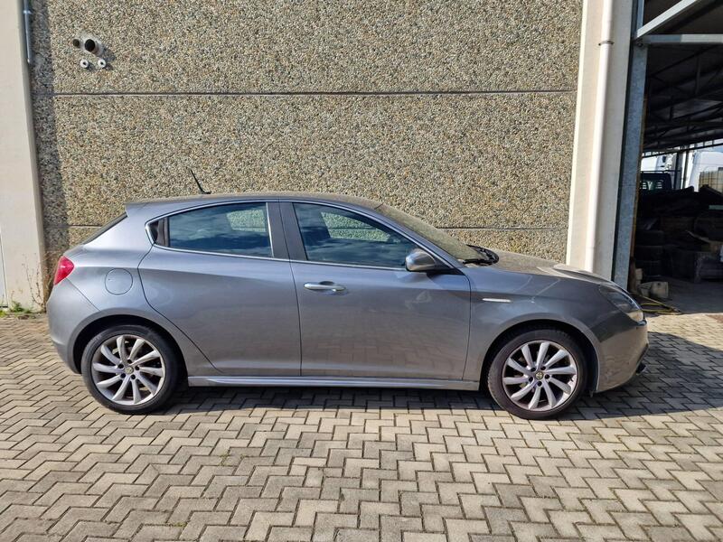 Alfa Romeo Giulietta 1.4 Turbo Giulietta 120cv del 2011 usata a Tortona